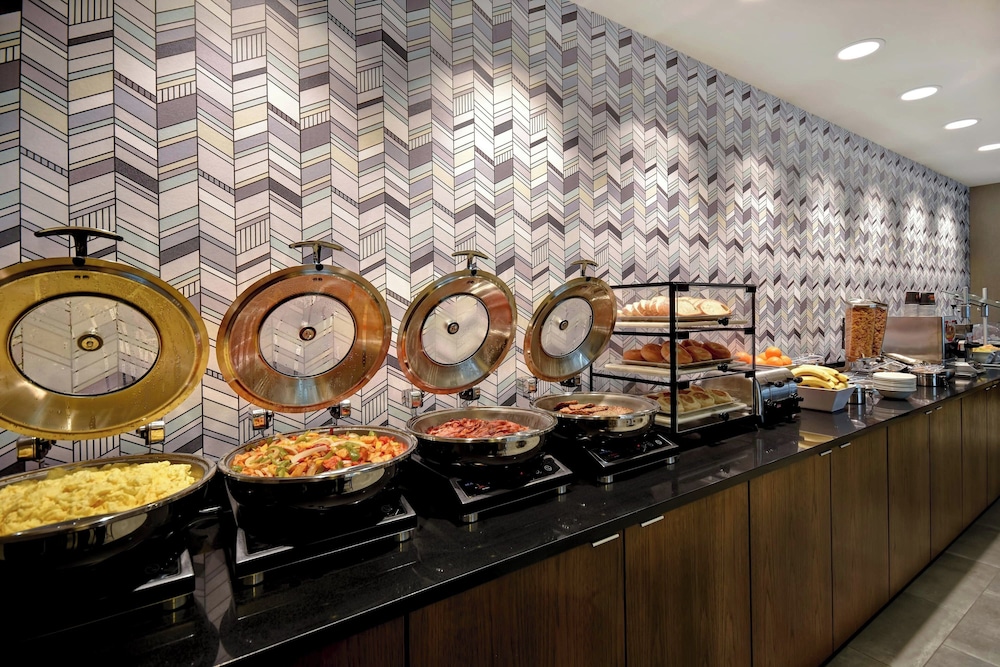 Four Points by Sheraton Boston Newton - photo 44