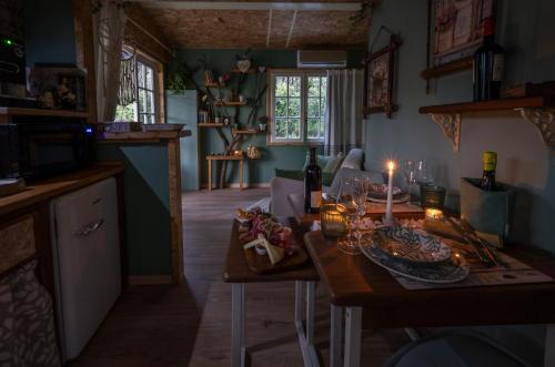 Chalet I Poggetti — 4-Star Luxury Hotel in Fauglia, Italy