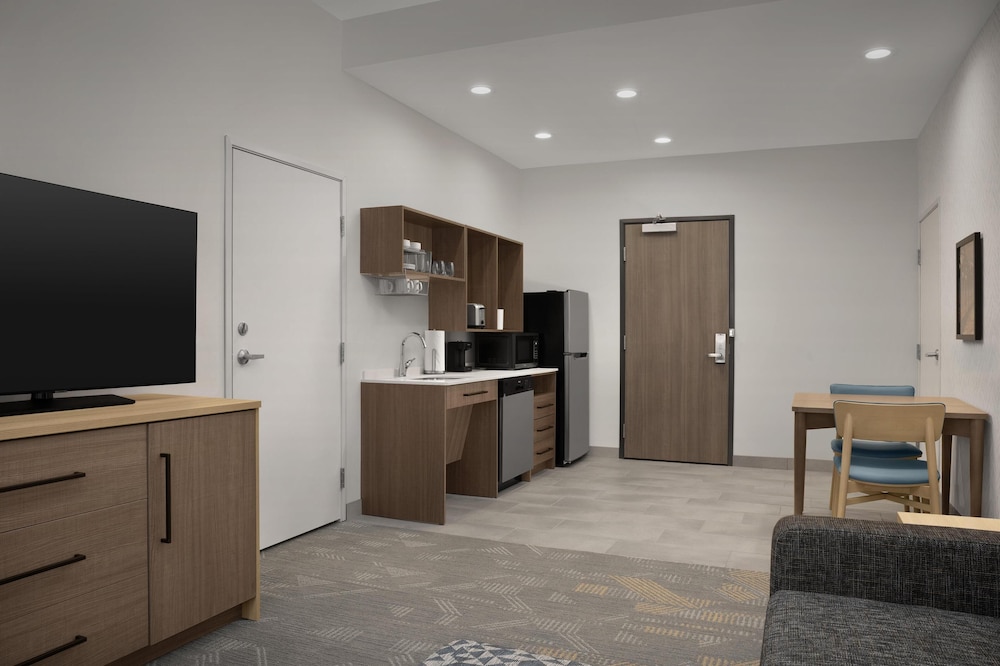 Home2 Suites by Hilton Rohnert Park Sonoma County - photo 16