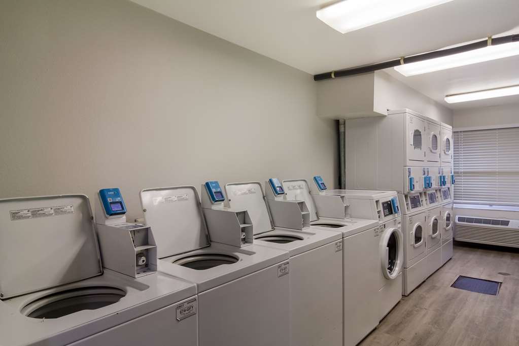 WoodSpring Suites Jacksonville East 295 Cruise Port - photo 23