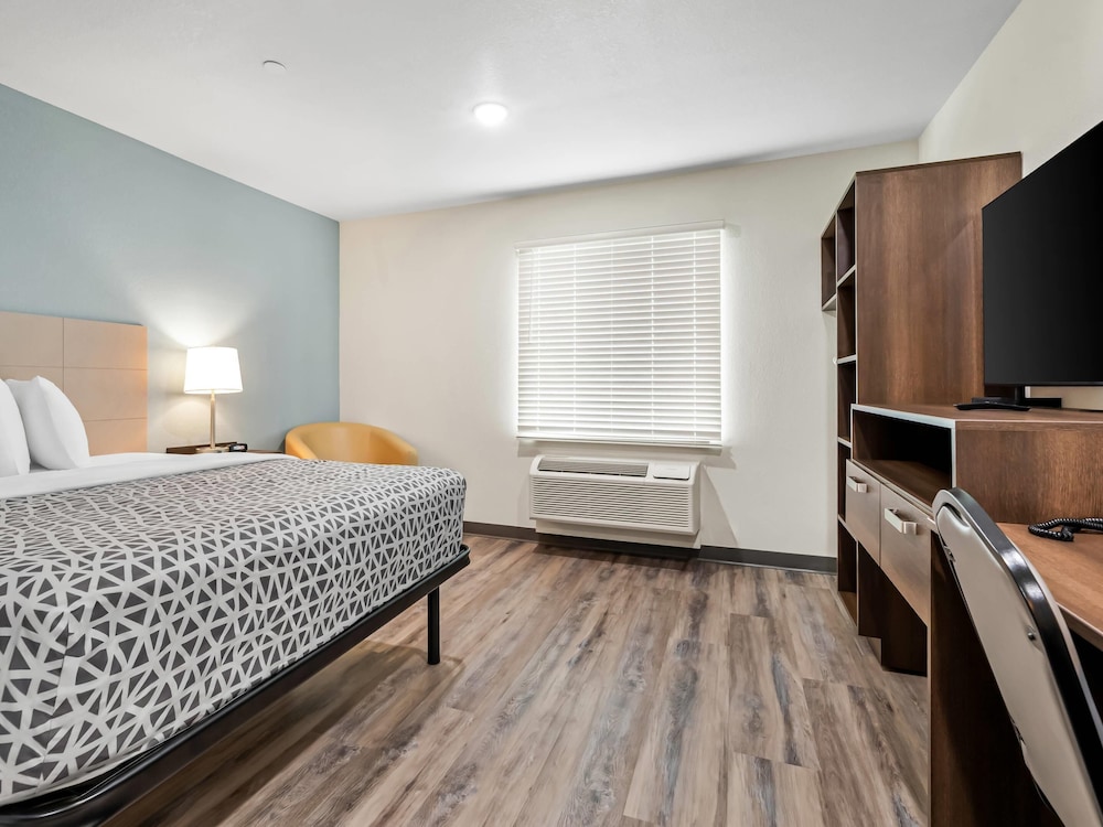 WoodSpring Suites Prattville Montgomery North - photo 17
