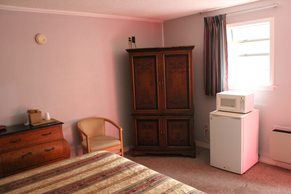 Brydan Suites - photo 45