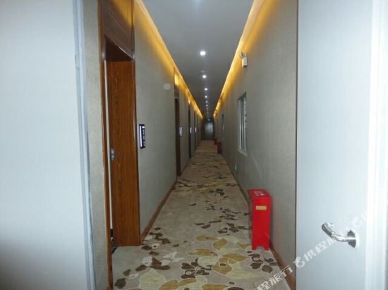 Longman Hotel Xiaogan in Xiaogan, People's Republic of China