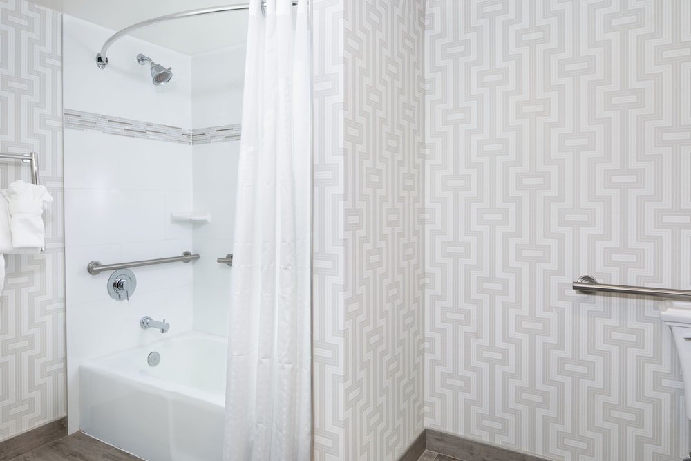 Holiday Inn Washington College Pk by IHG - photo 24