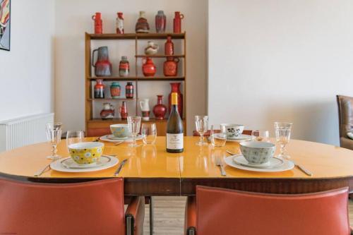 Sea View Apartment — 4-Star Luxury Hotel in Folkestone, United Kingdom