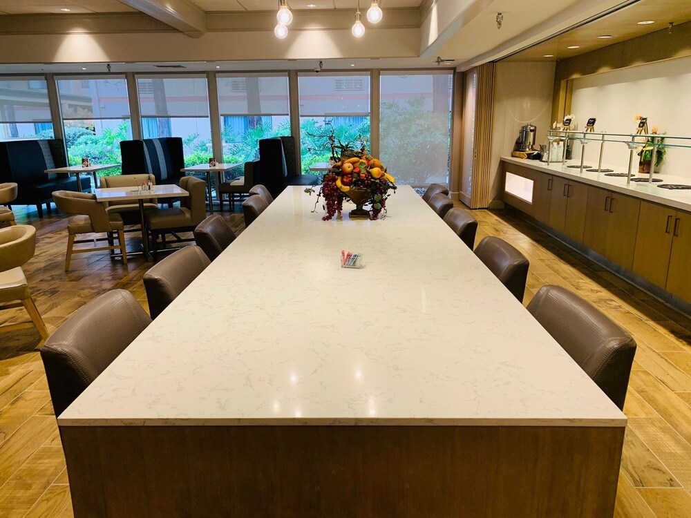 Crowne Plaza Silicon Valley N Union City - photo 22