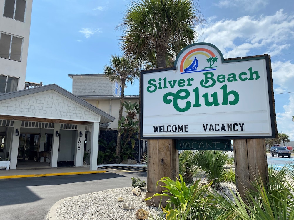 Silver Beach Club in Daytona Beach, United States