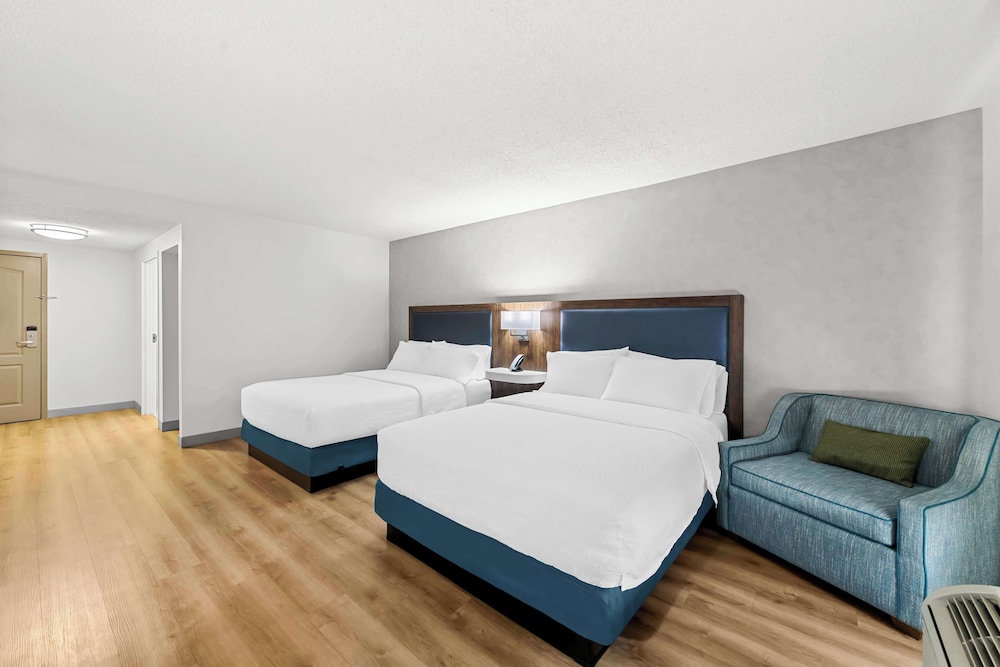 Hampton Inn Chattanooga North Ooltewah - photo 7