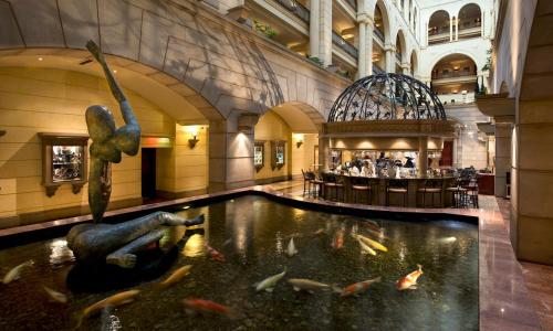 523 Michelangelo — 4-Star Luxury Hotel in Johannesburg, South Africa