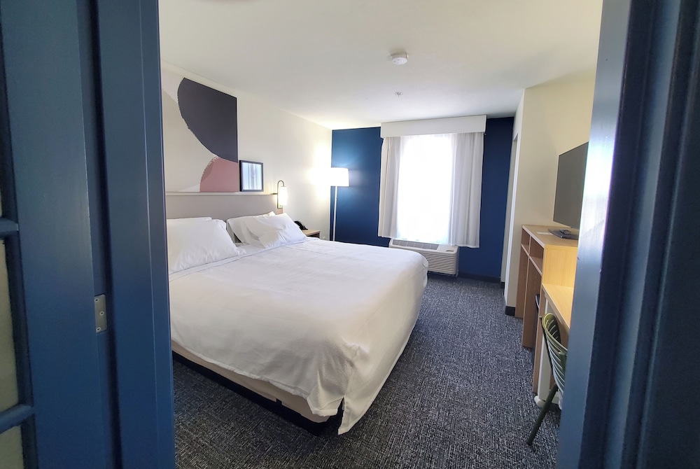 Spark by Hilton Lansing - photo 6