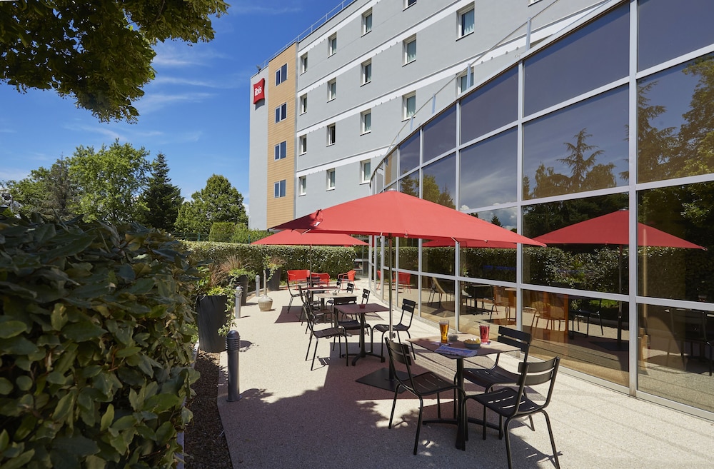 ibis Archamps Porte de Geneve — hotel in Archamps