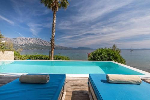 Villa Madouri 5 bed seafront villa with private pool — 4-Star Luxury Hotel in Monastiraki, Greece