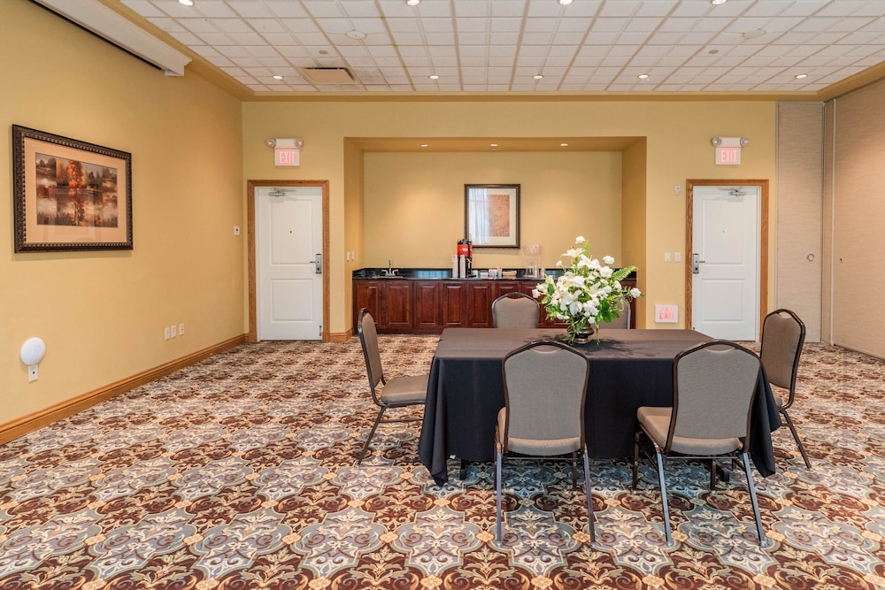 Natchez Grand Hotel & Suites On the River - photo 44