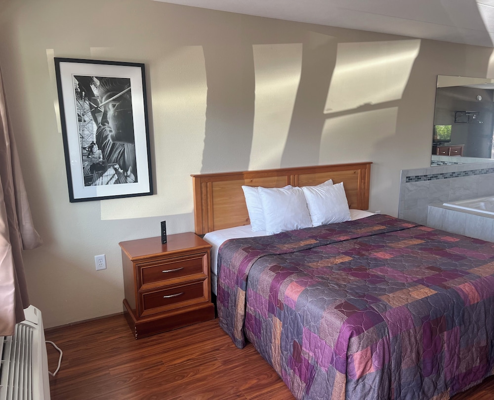 All Star Inn & Suites - photo 233