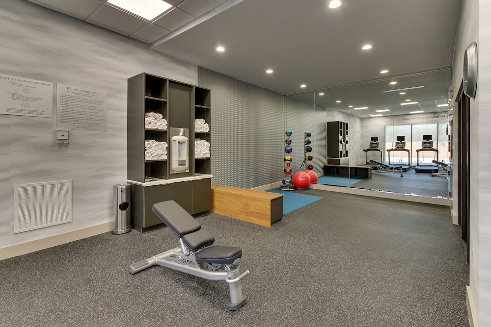 Fairfield Inn & Suites by Marriott Houston Brookhollow - photo 15