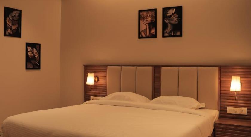 Hotel Krystal — Sangli — photo 3