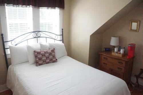 The Frogtown Inn - photo 30