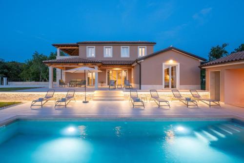 Villa Vita — 4-Star Luxury Hotel in Pazin, Croatia