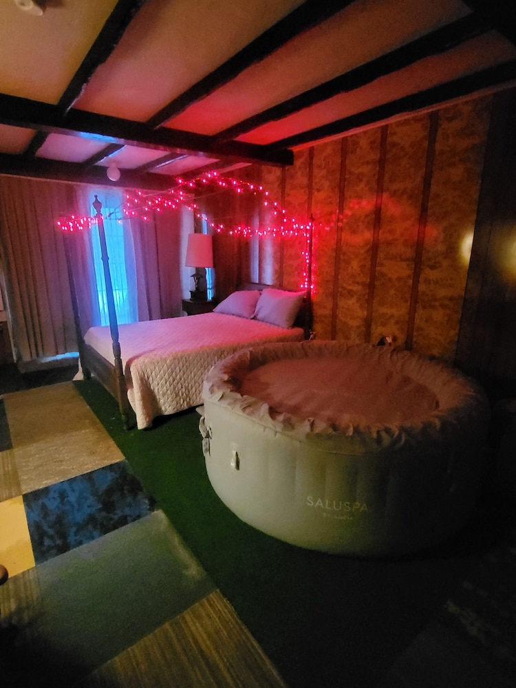 Pocono Mountains Hotel and Spa - photo 84