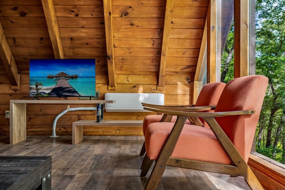 Mountain Majesty By Ghosal Luxury Lodging - photo 23