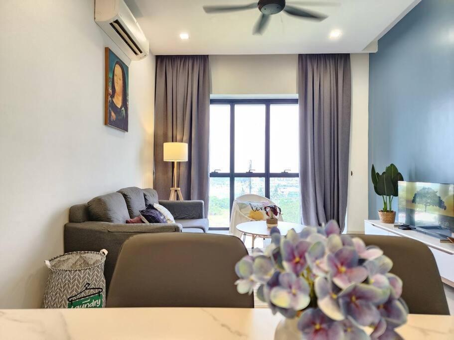 I 2 Rooms PJ Near SunwayPyramid 200MbpsWifi 中文房东 — 4-Star Luxury Hotel in Petaling Jaya, Malaysia