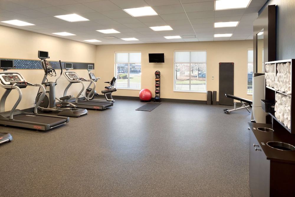 Hampton Inn & Suites Rosemont Chicago O'Hare - photo 25