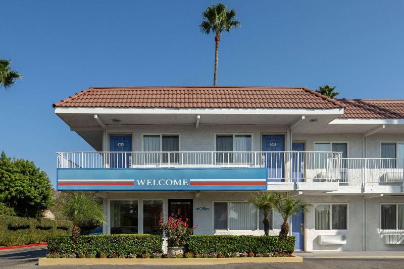 Motel 6 Sepulveda CA Los Angeles Van Nuys N - photo 10