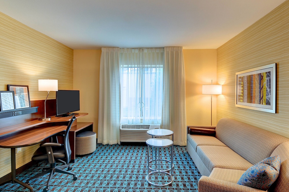 Fairfield Inn & Suites by Marriott Nashville Downtown MetroCenter - photo 9
