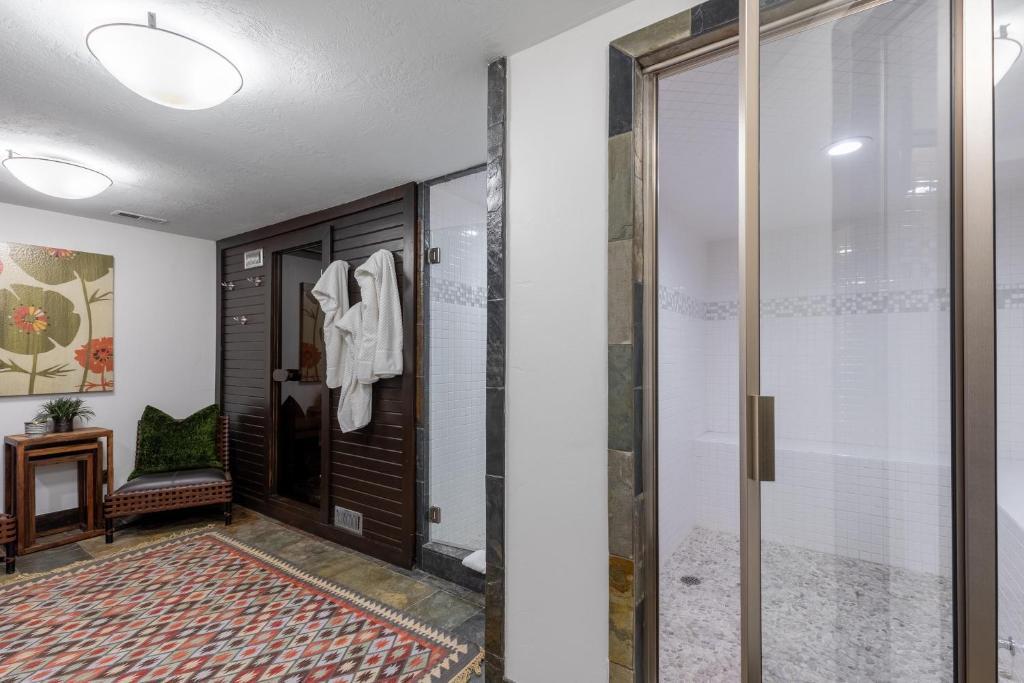 601 Deer Valley Drive in Bridgeport, United States