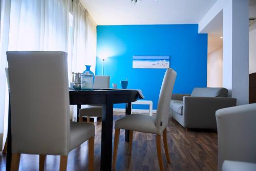 Appartamento Flaminia 30 metri dal mare — 4-Star Luxury Hotel in Lido Di Jesolo, Italy
