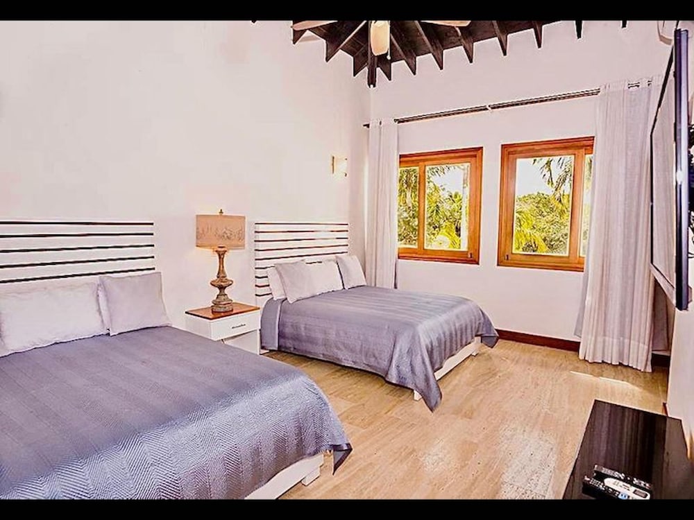 srvittinivillas Cñ ll66 great Villa Good Location Resort Villa in La Romana, Dominican Republic