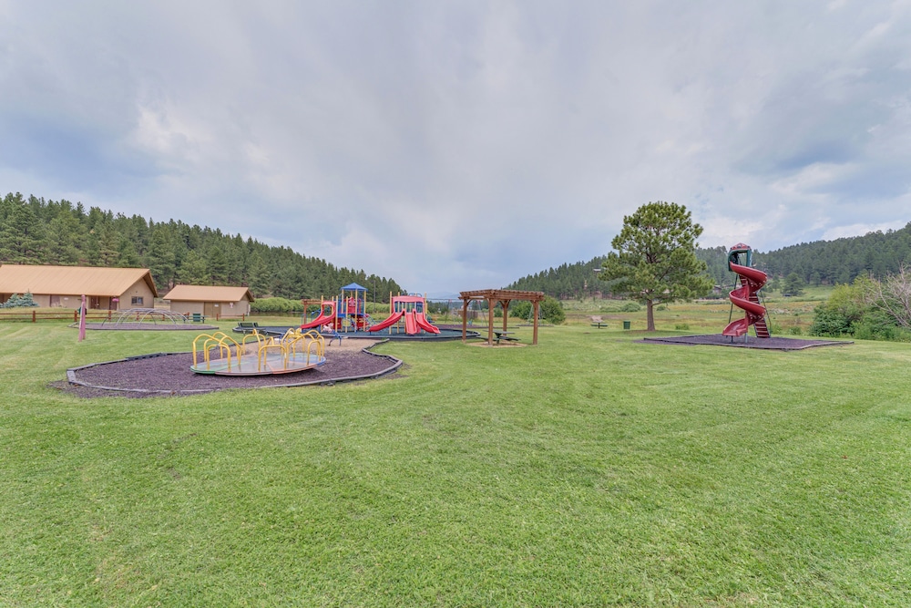Centrally Located Angel Fire Condo 1 2 Mi Resort - photo 28