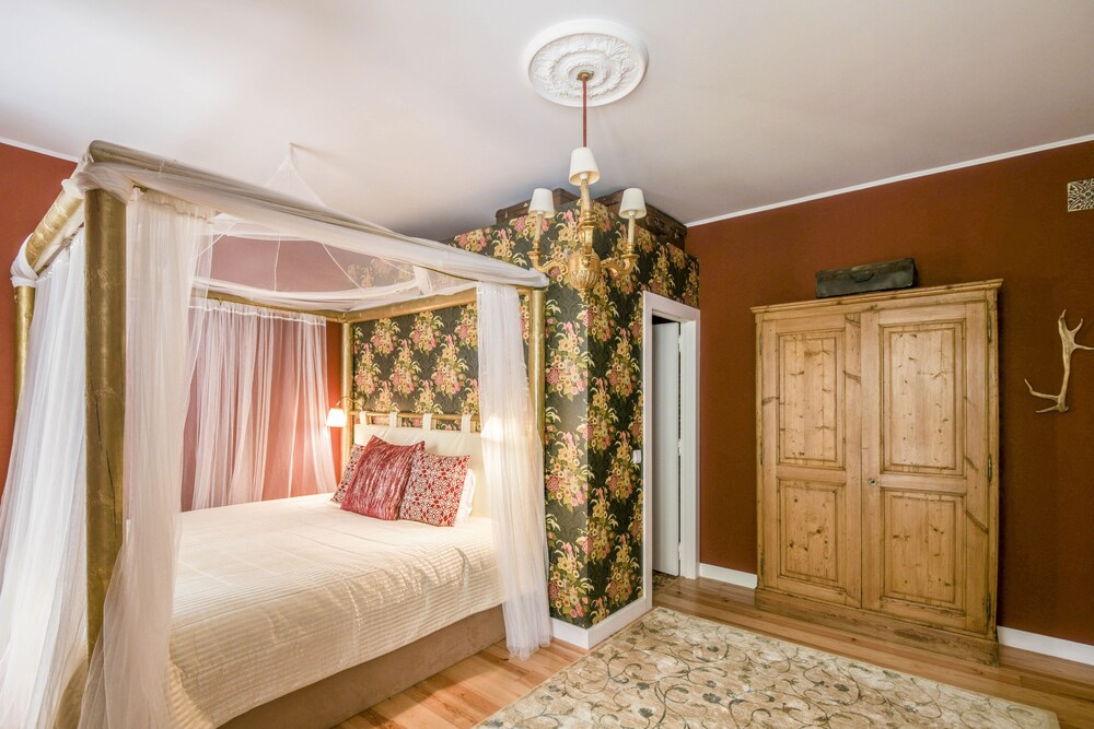 LUXa Charmhouse Hotel in Sintra, Portugal