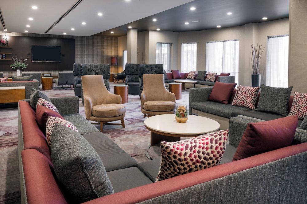 Courtyard Buffalo Airport - photo 2