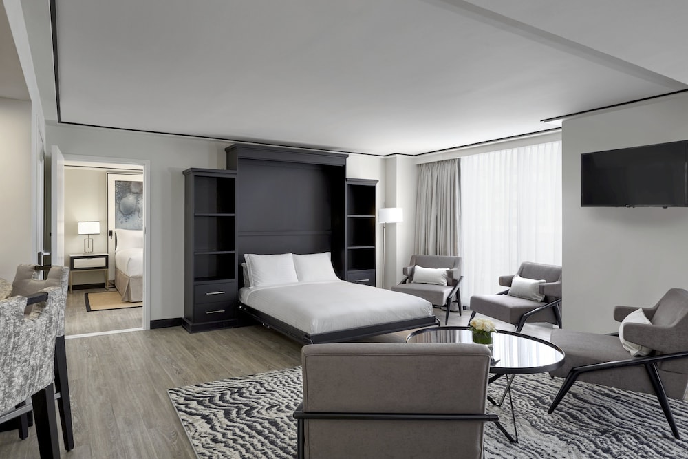Loews Miami Beach Hotel - photo 25