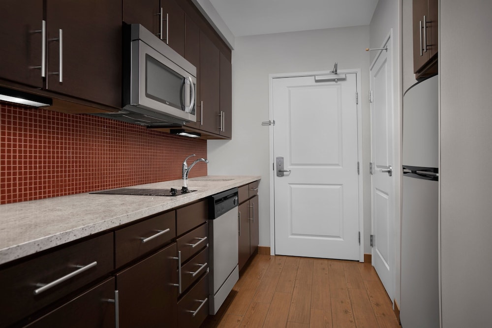 TownePlace Suites Bridgeport Clarksburg - photo 28