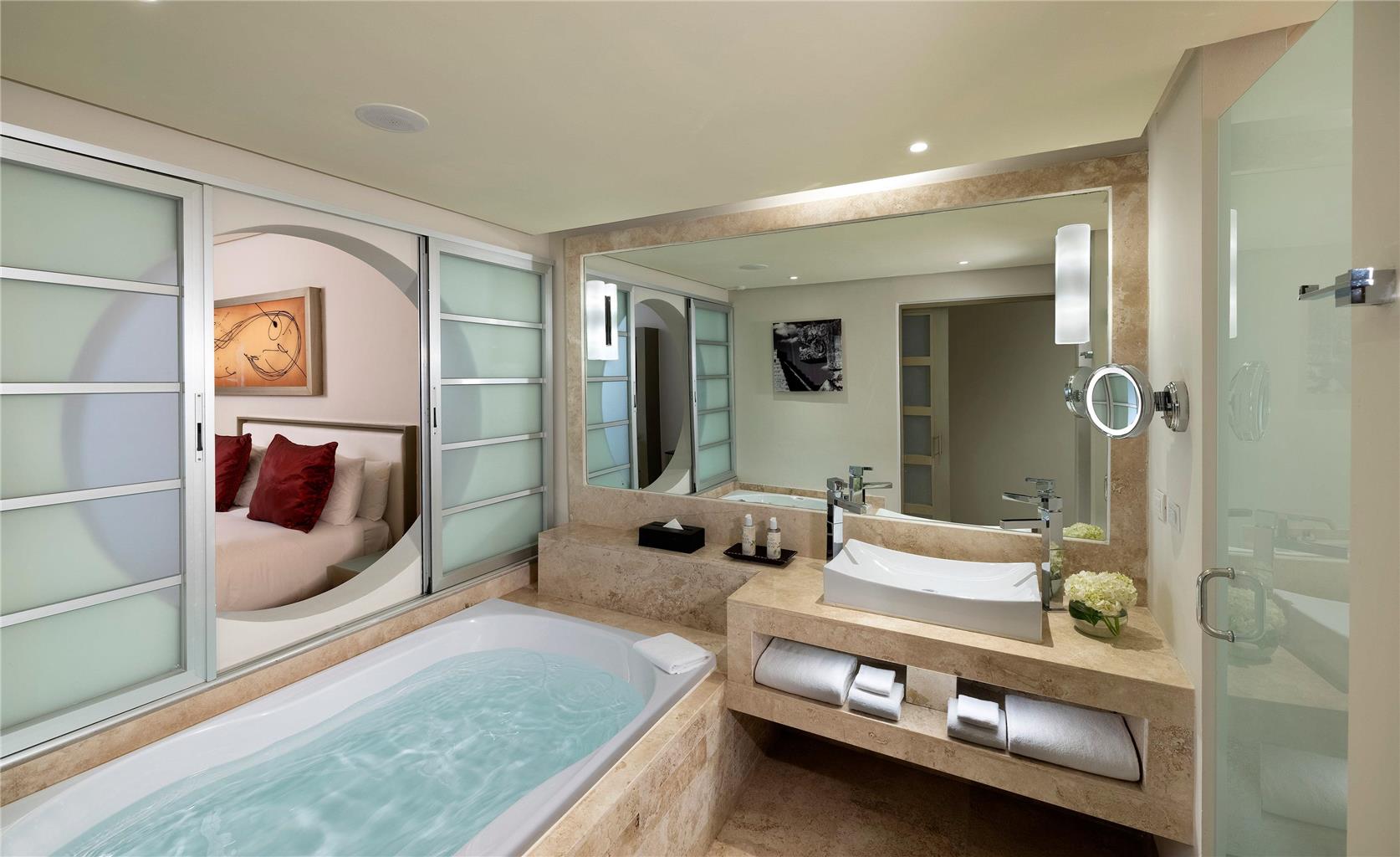 Guest room