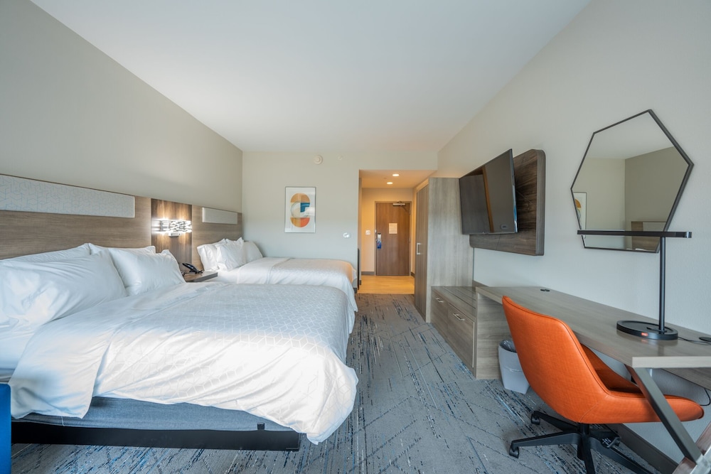 Holiday Inn Express & Suites Charlottesville by IHG - photo 19