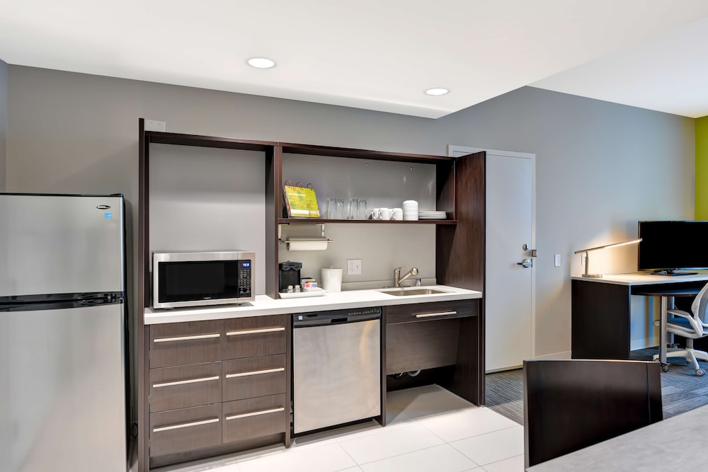 Home2 Suites by Hilton Azusa - photo 7