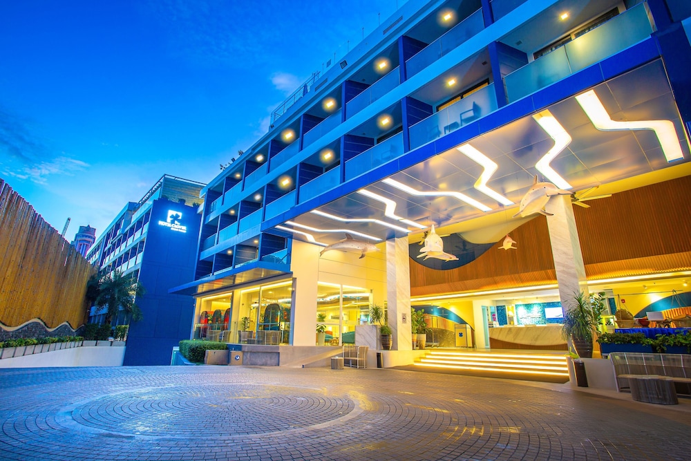 Hotel Clover Patong Phuket SHA Plus - carbon neutral hotel in Phuket