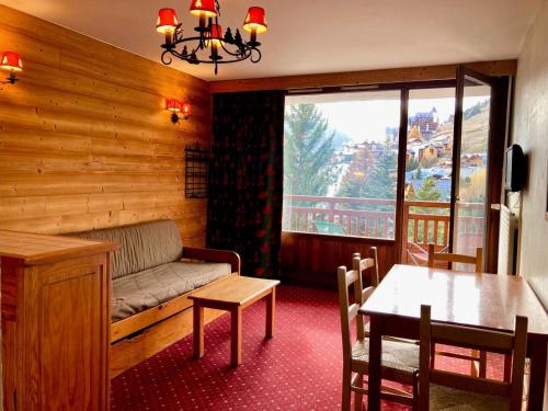 Meijotel 59 Appt Tres Spacieux 6 7 Pers — hotel in Mont-De-Lans