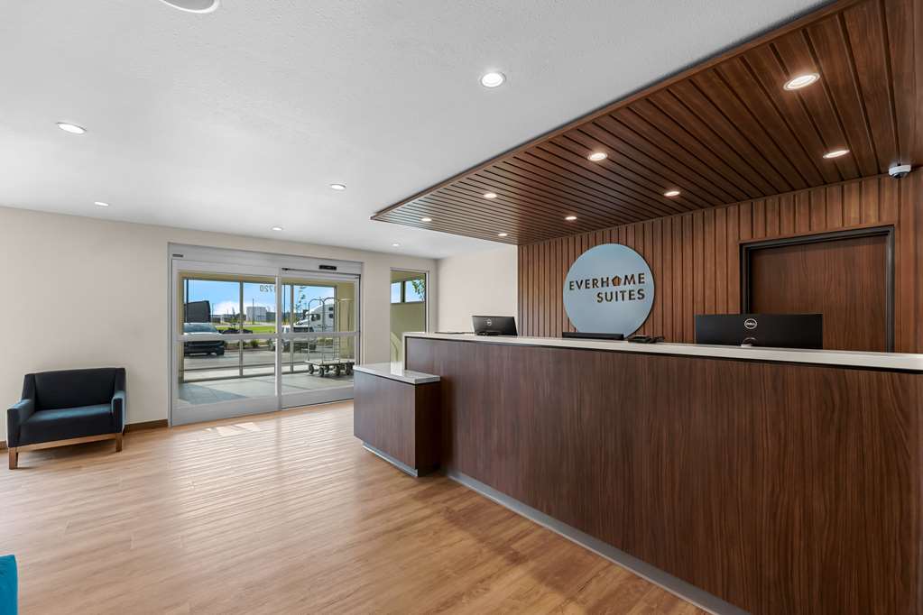 Everhome Suites Fayetteville near Fort Bragg - photo 9