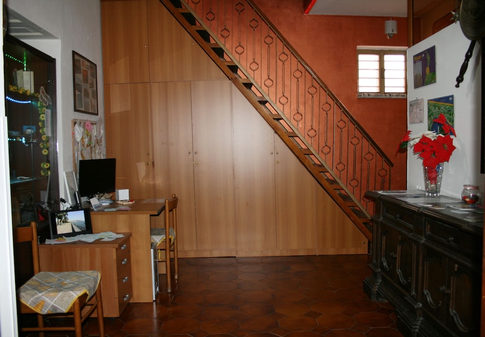 Casa Vacanze Sole & Luna — 4-Star Luxury Hotel in Milazzo, Italy