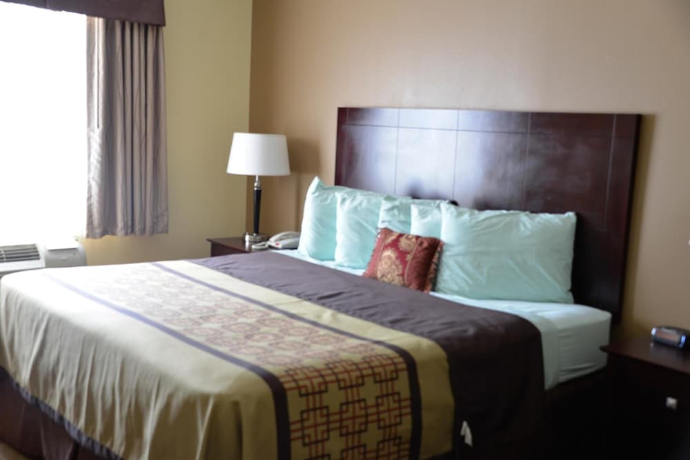 Irish Inn And Suites - photo 13