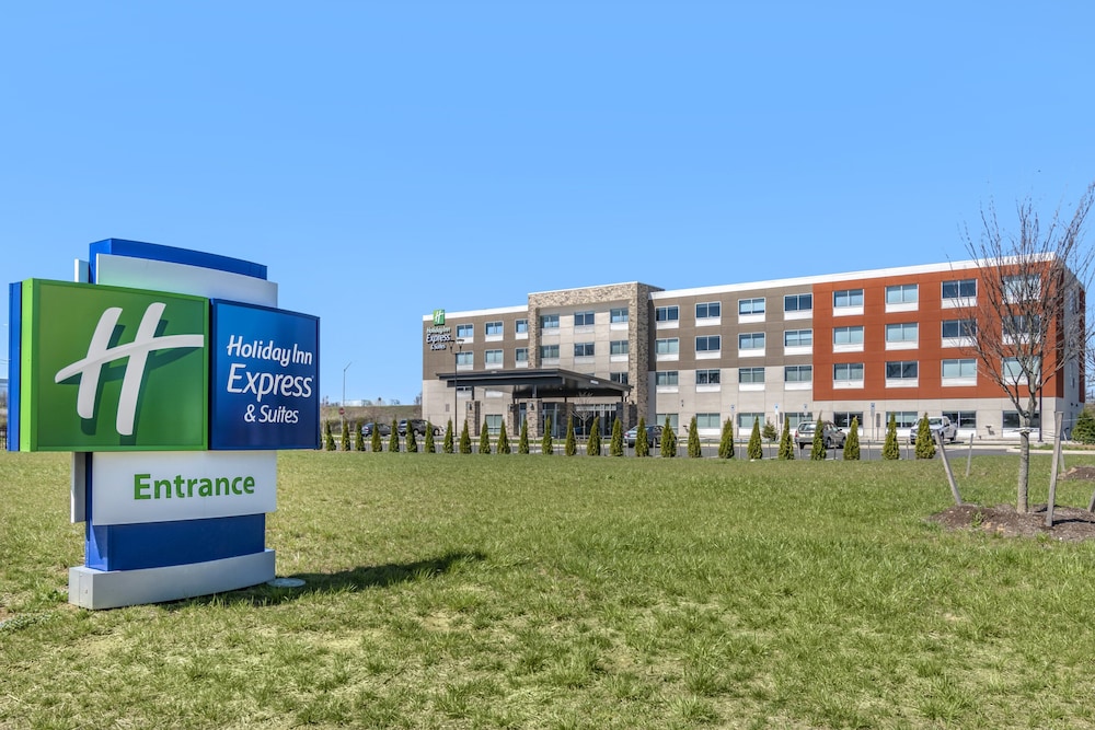 Holiday Inn Express & Suites Carlisle Southwest I 81 by IHG - photo 36