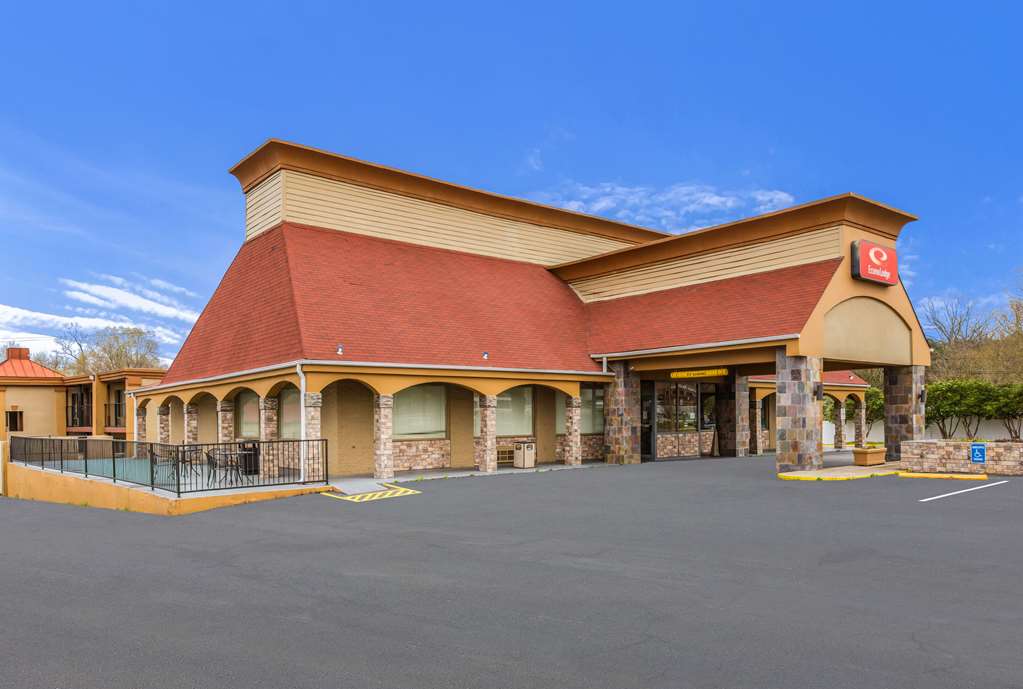 Econo Lodge Salisbury - photo 3