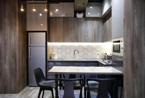1 BR Apartment in Isani