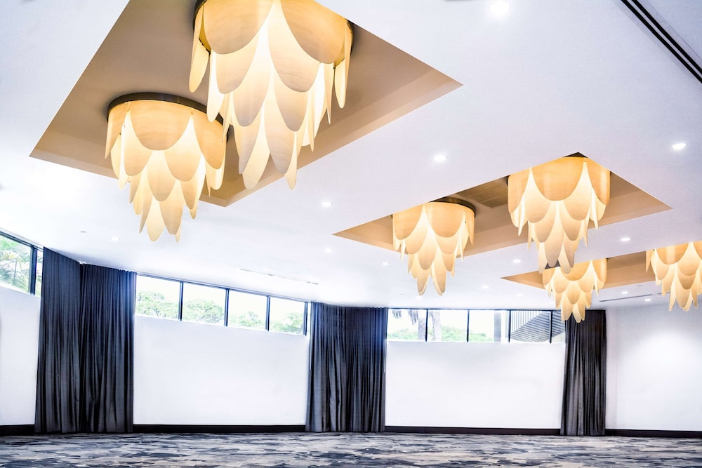 DoubleTree by Hilton Hotel Miami Airport & Convention Center - photo 95