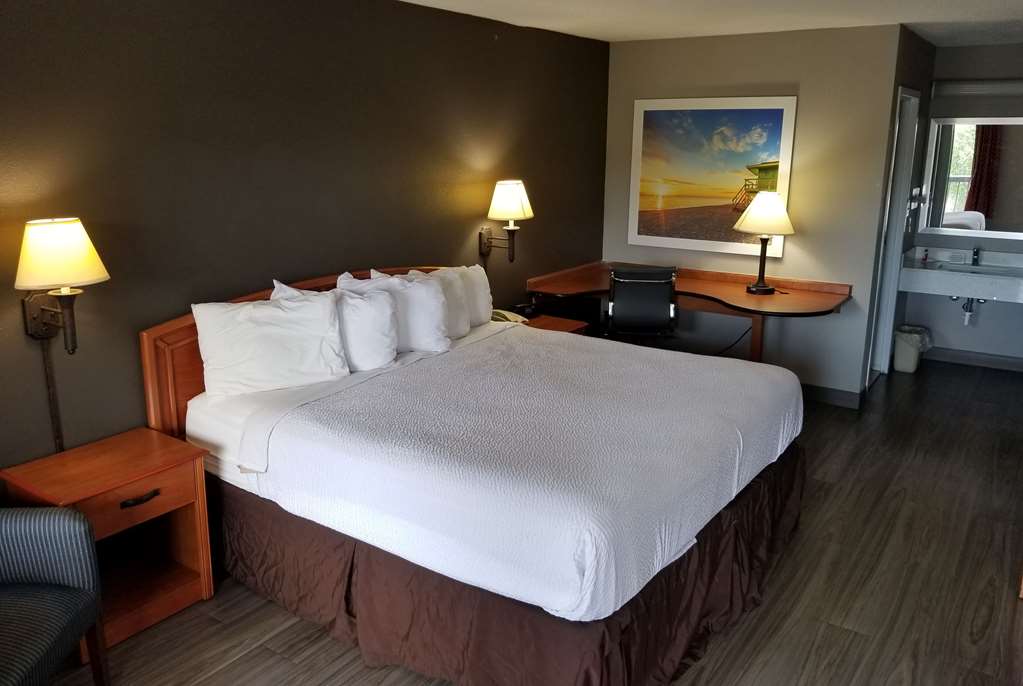 Days Inn by Wyndham Wilson - photo 15