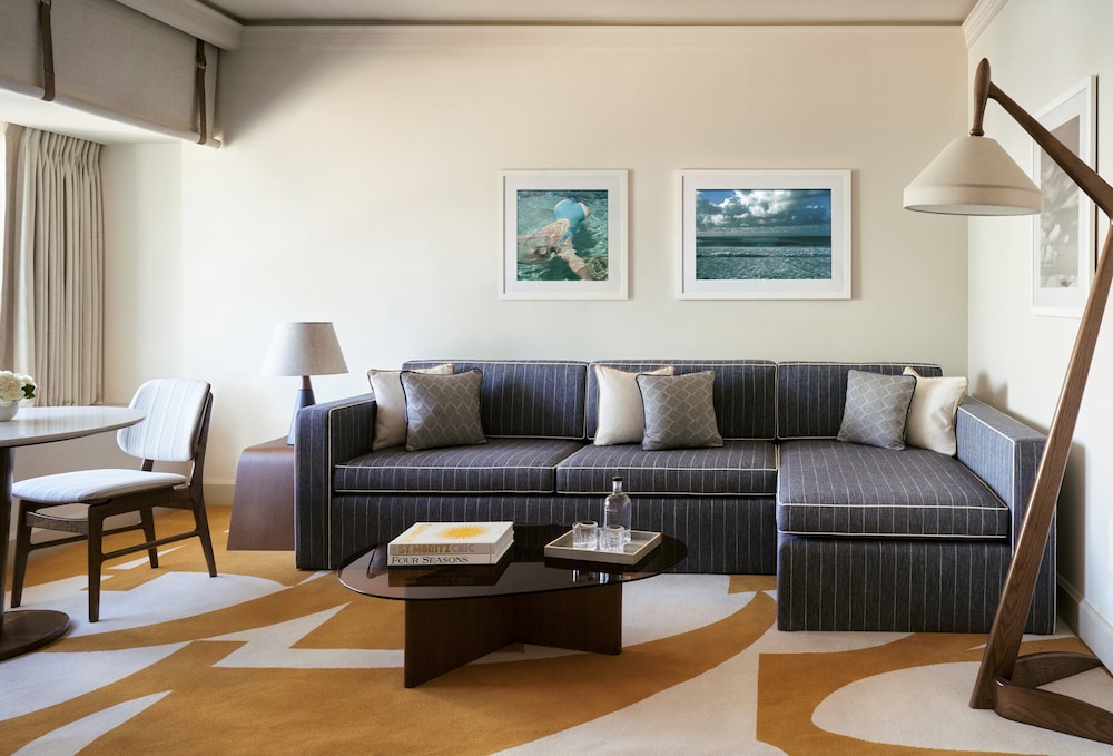 Four Seasons Hotel Miami - photo 14